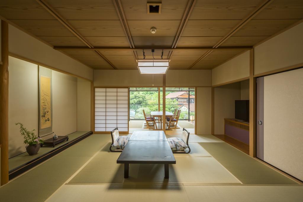 Hotel Tachibana Shikitei Kaga  Habitación foto